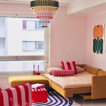 הלסינקי Candy-Colored Two-Room Condo With Sweet Views מראה חיצוני תמונה