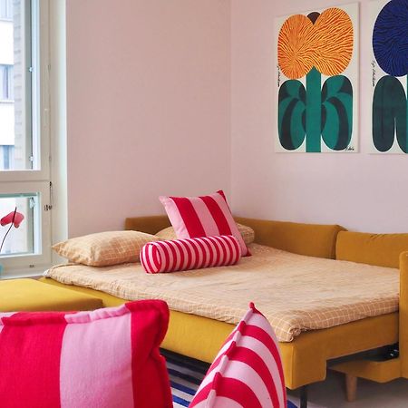 הלסינקי Candy-Colored Two-Room Condo With Sweet Views מראה חיצוני תמונה